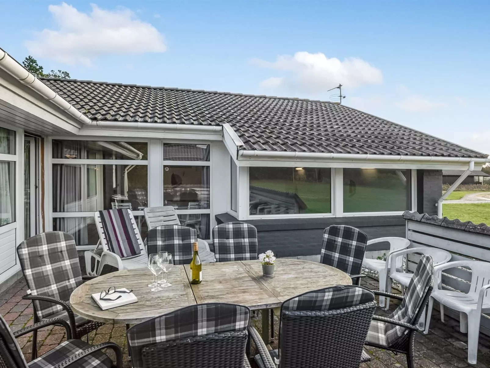 "Tali" - 700m from the sea-Outside