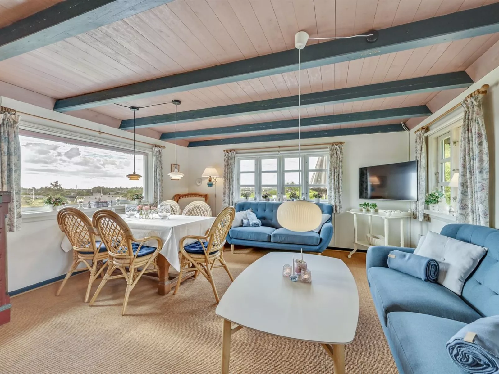 "Annika" -  from the sea-Inside