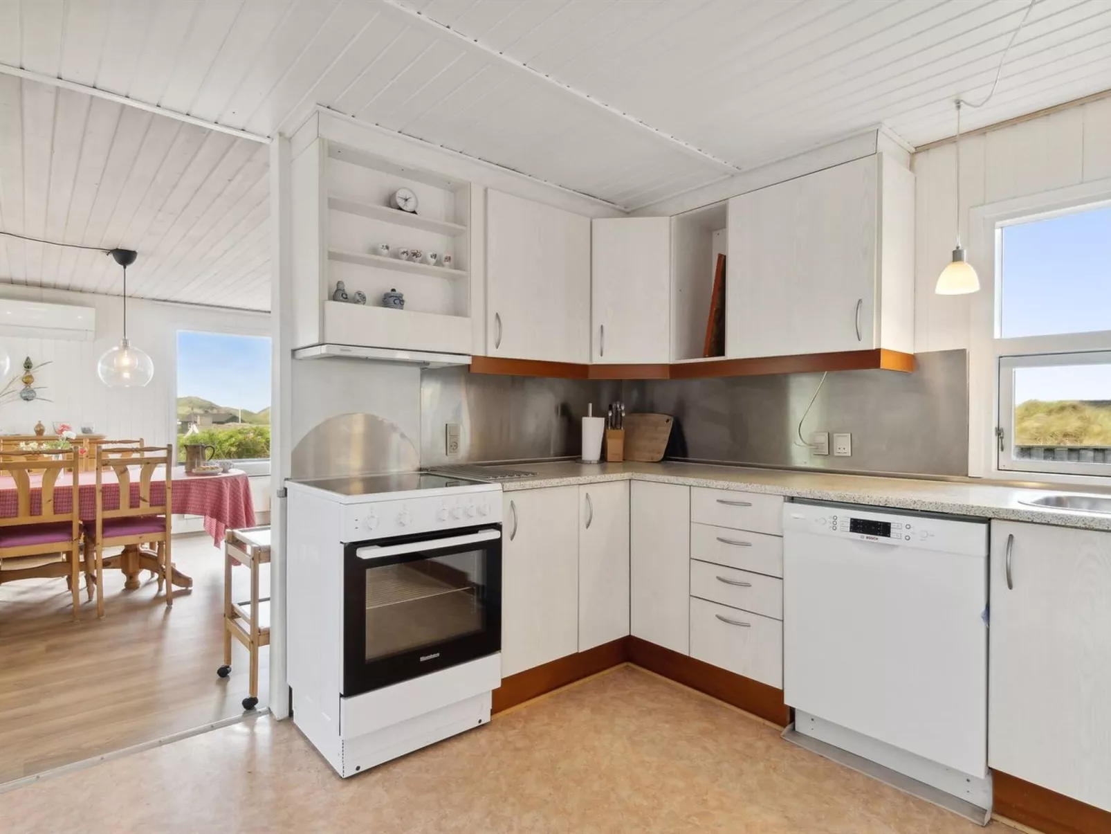 "Aghe" - 250m from the sea-Drinnen