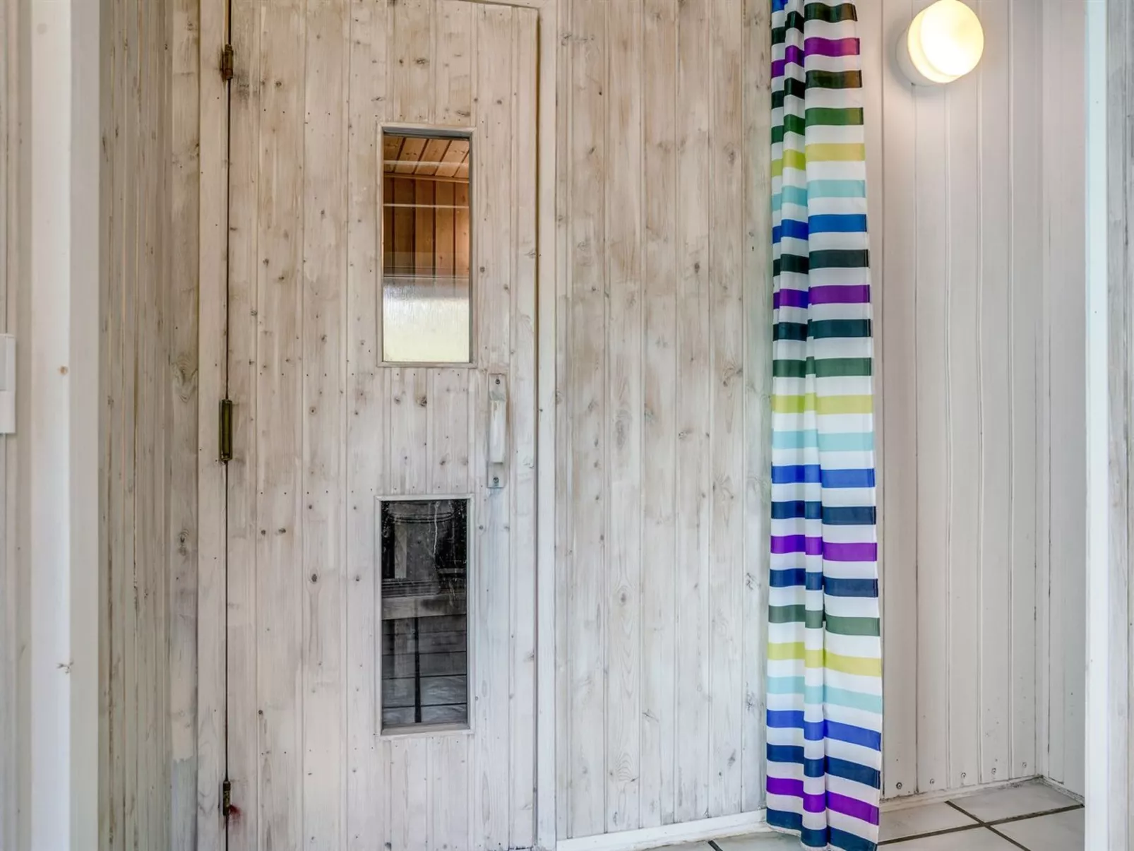 "Nilson" - 1.4km from the sea-Dedans