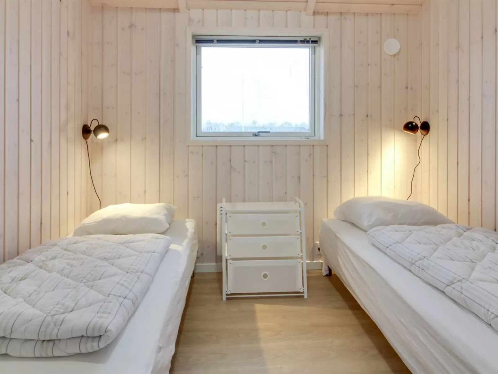 "Gertrude" - 1.1km to the fjord-Inside