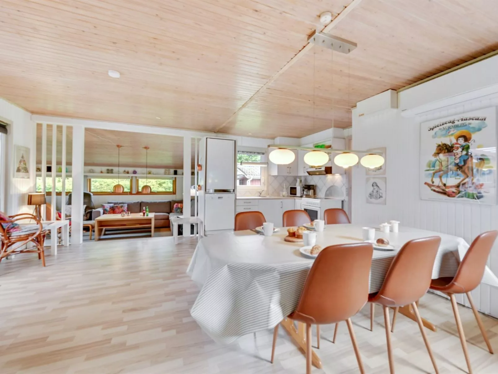 "Anline" - 900m to the fjord-Inside