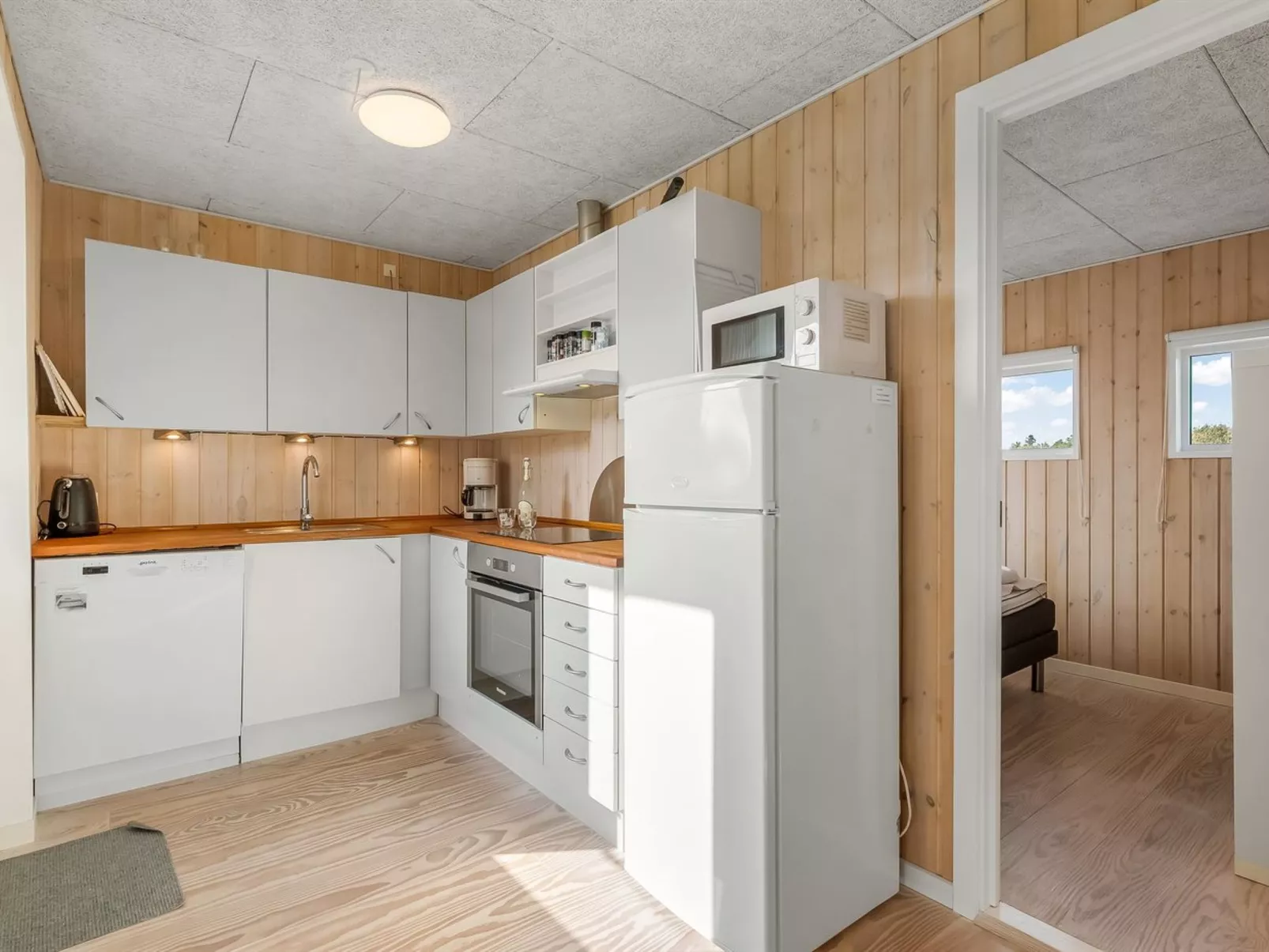 "Holm" - 700m to the fjord-Inside