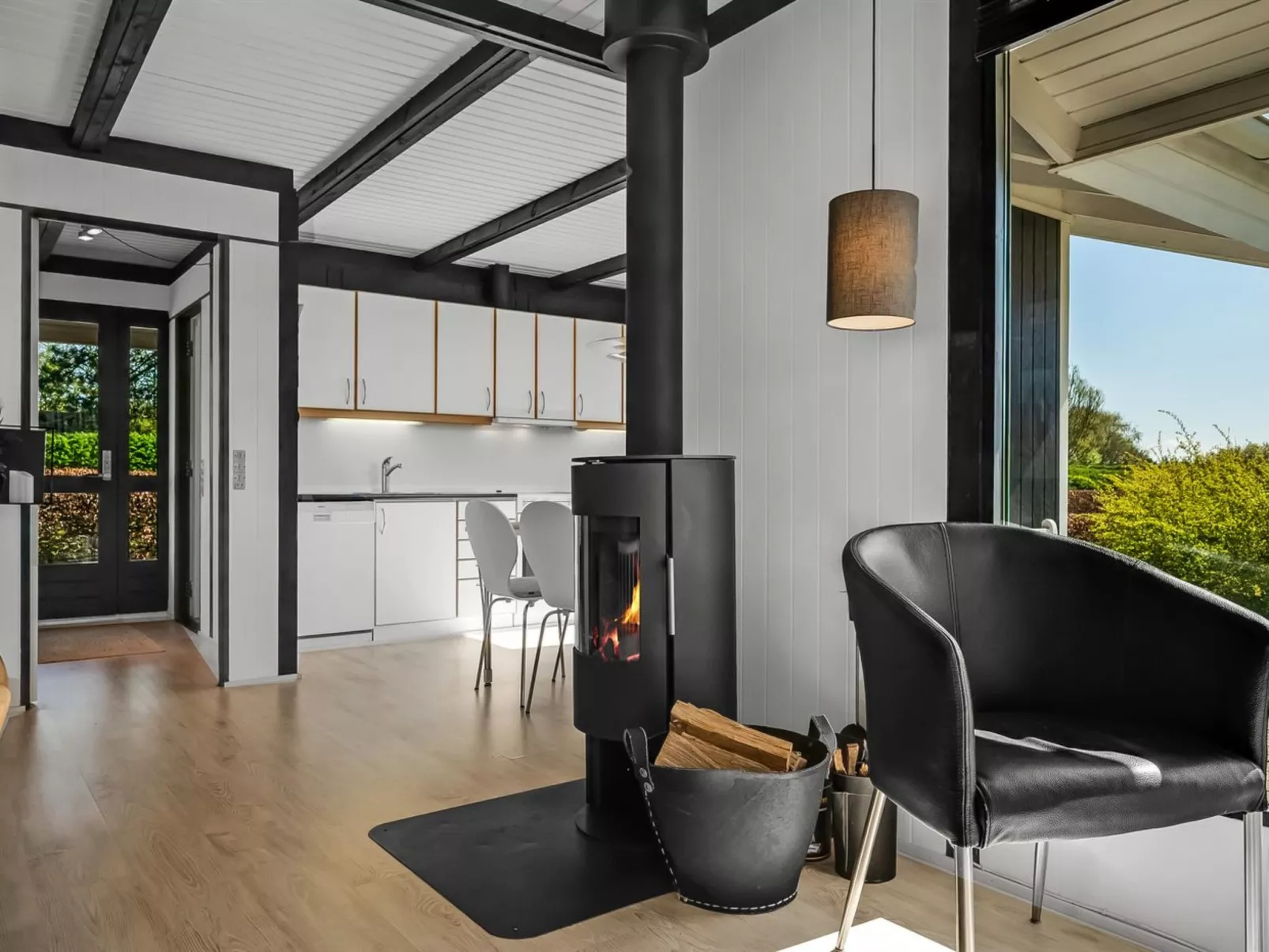 "Sigbrith" - 350m to the fjord-Dedans