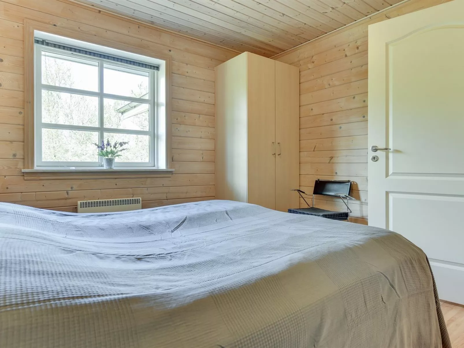 "Fenja" - 500m to the fjord-Inside