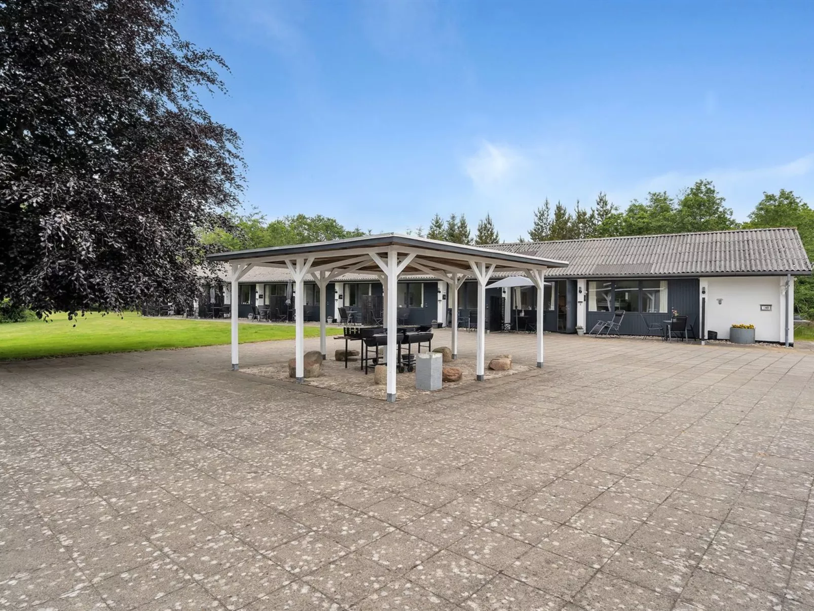 "Iida" - 20km from the sea-Dedans