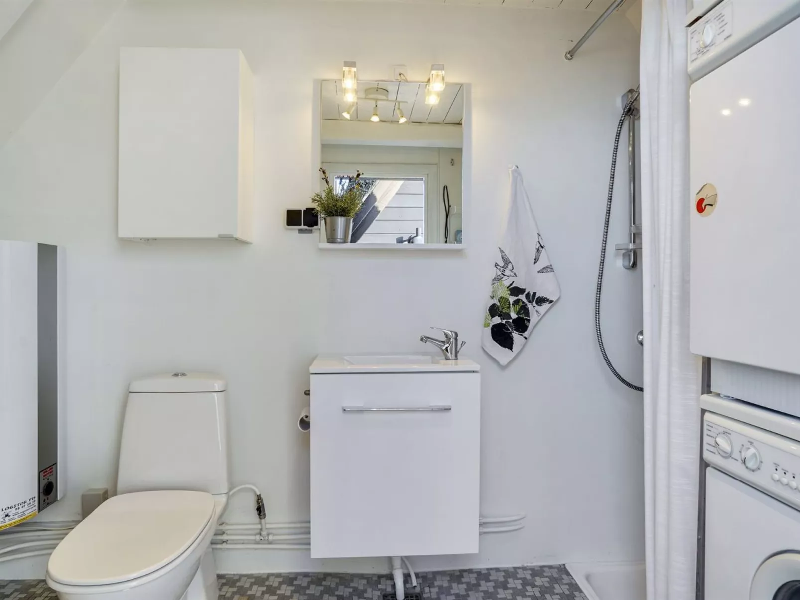 "Aranja" - 300m to the fjord-Inside