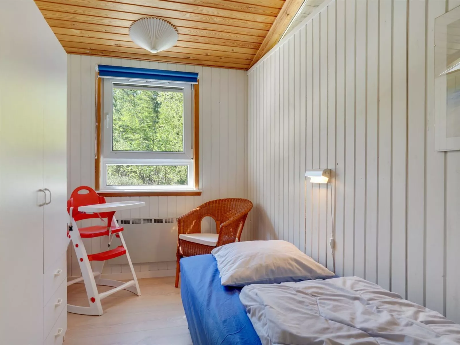 "Orvokki" - 125m from the sea-Inside