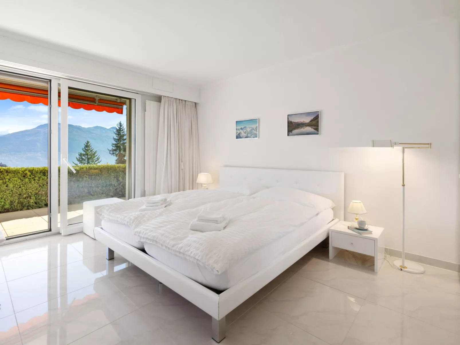 Marigny Dent-Blanche 9-8-Drinnen