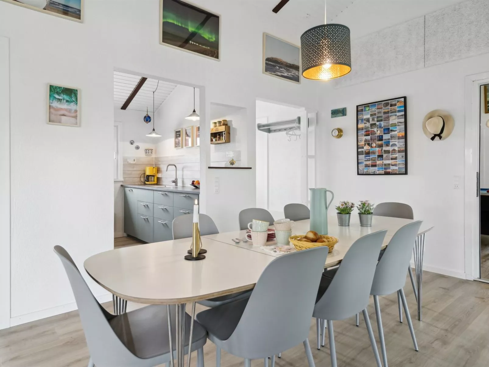 "Boris" - 250m from the sea-Inside