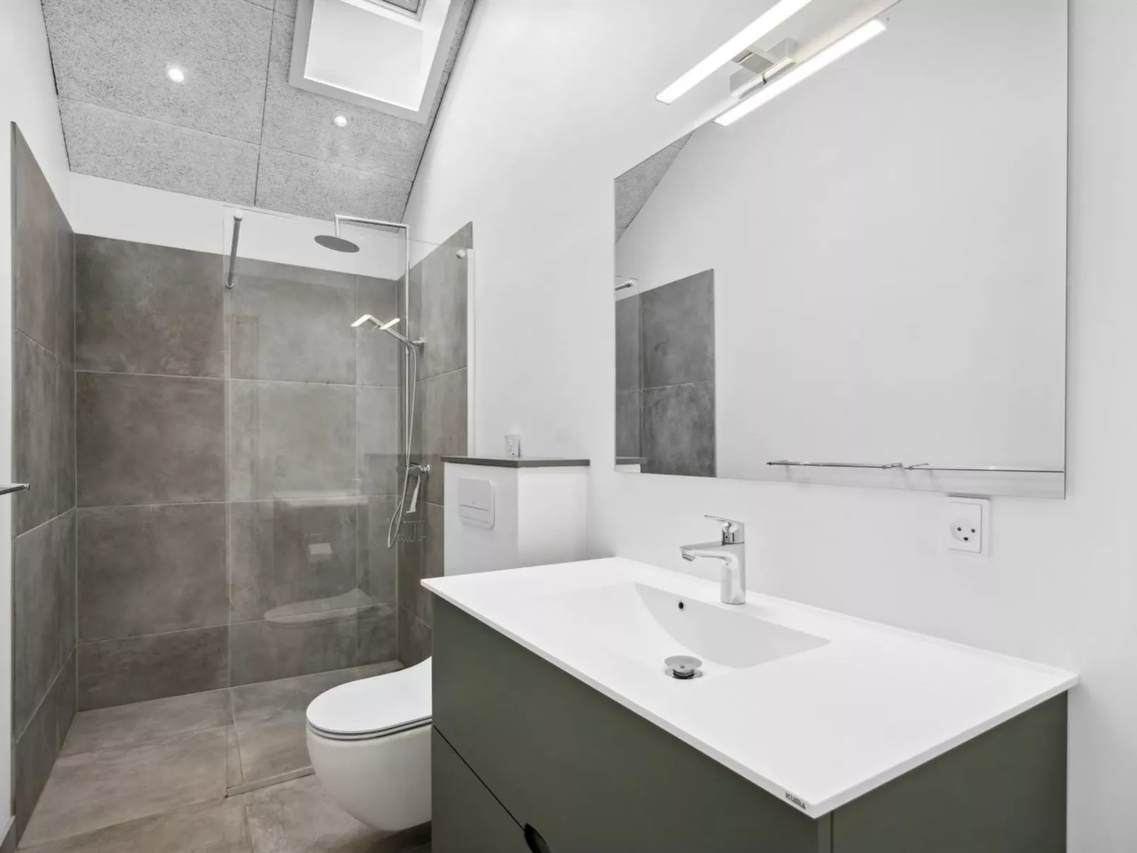 "Amdi" - 700m from the sea-Drinnen