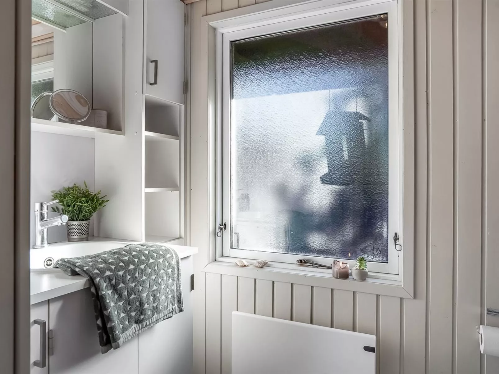 "Apsolon" - 600m from the sea-Inside