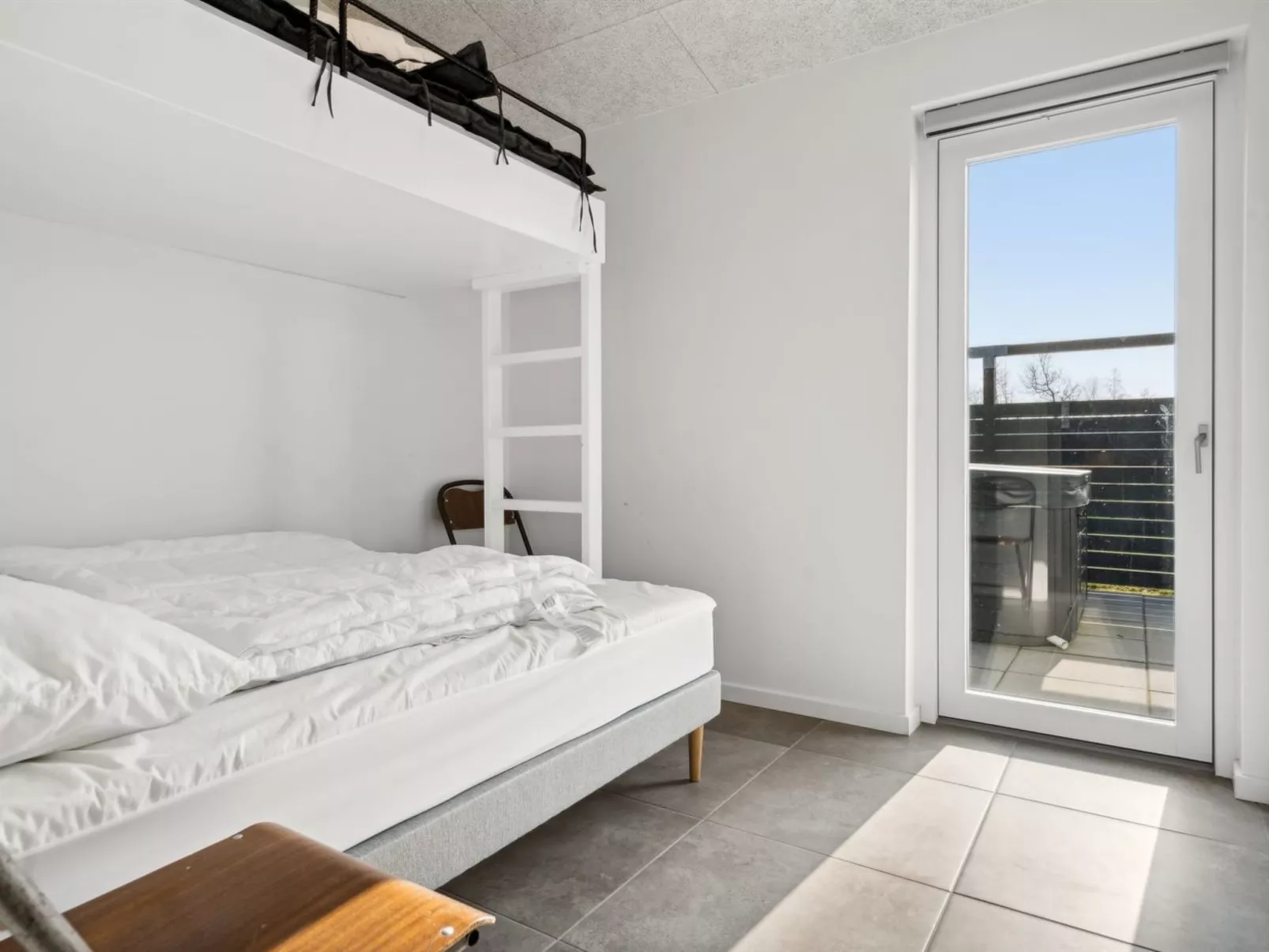 "Asel" - 350m from the sea-Inside