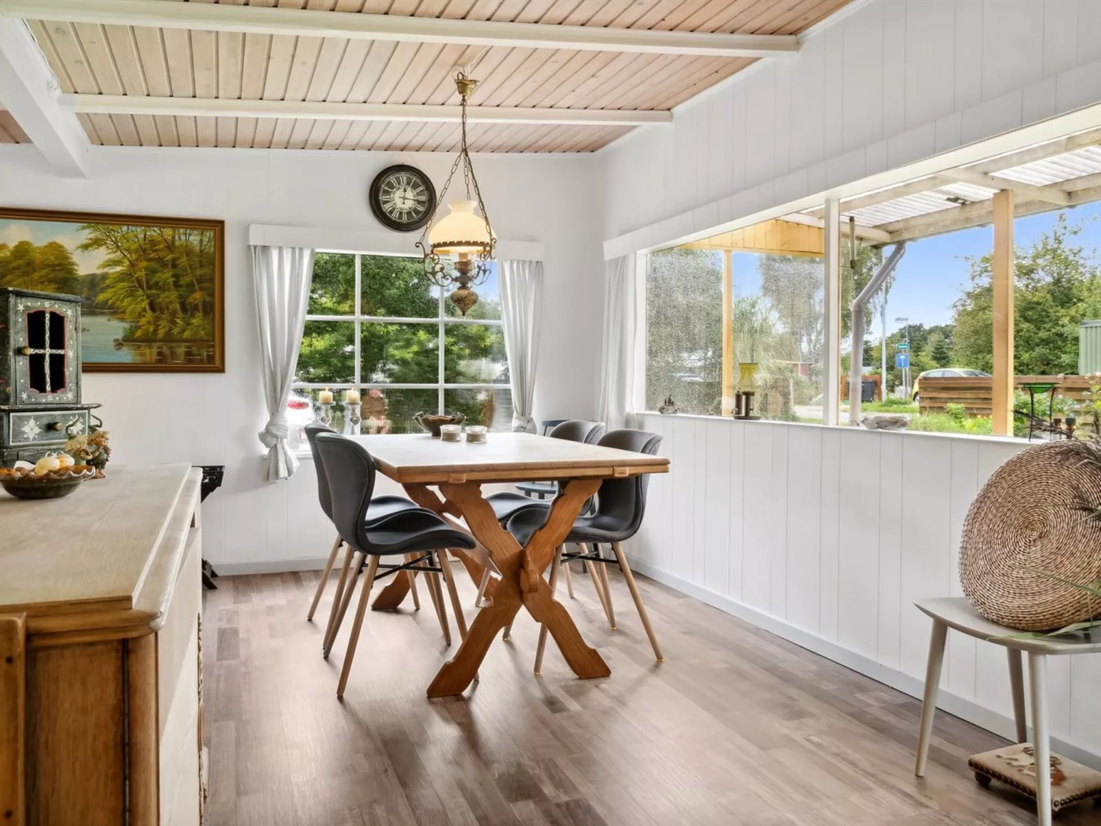 "Aslak" - 600m from the sea-Drinnen