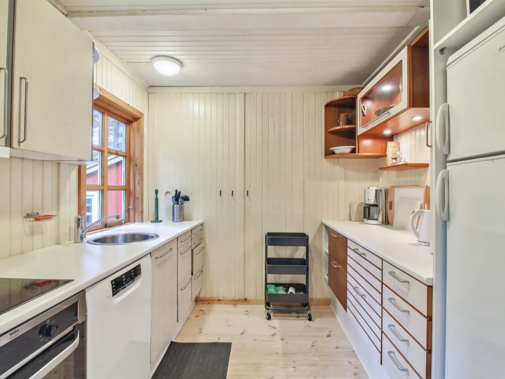 "Muriel" - 1.1km from the sea-Dedans