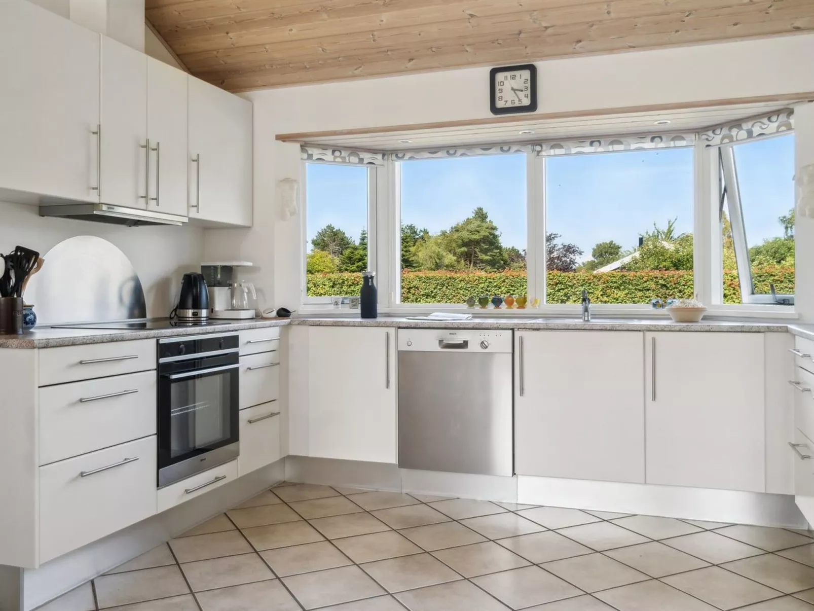 "Asvalde" - 200m to the fjord-Dedans