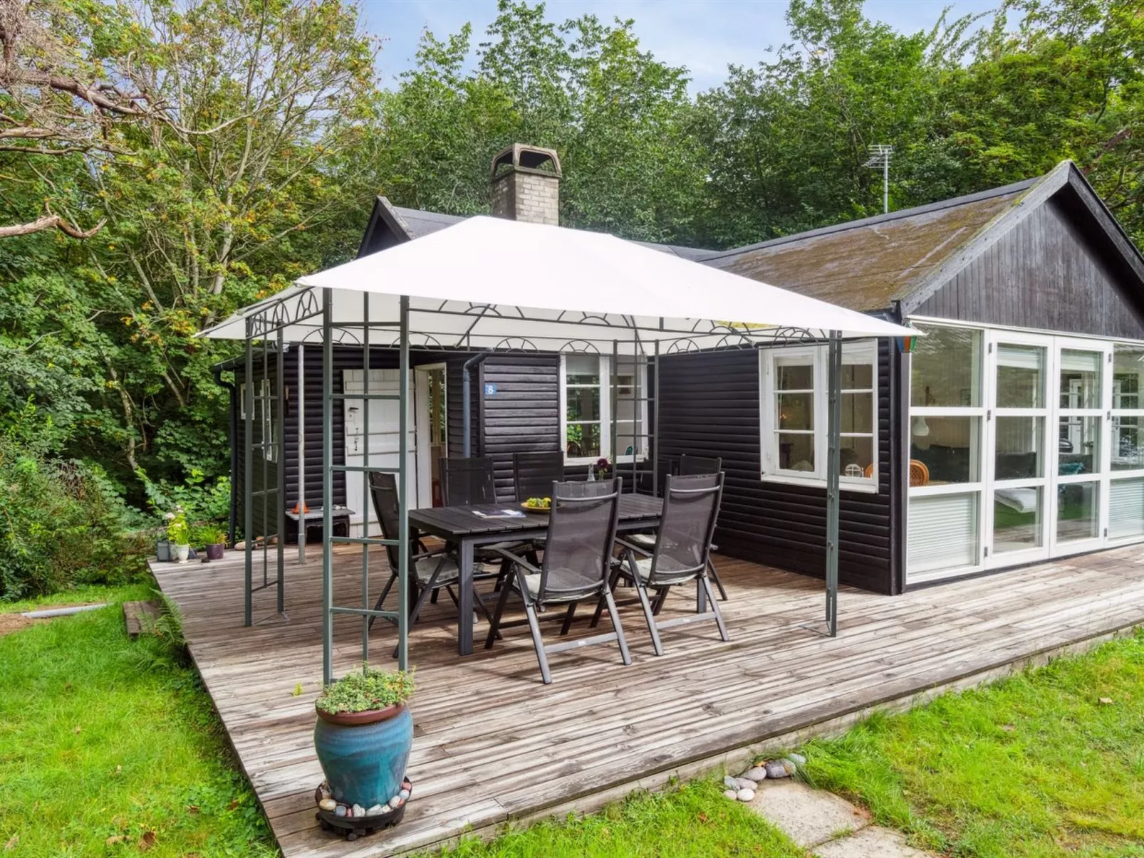 "Lucie" - 50m from the sea-Outside