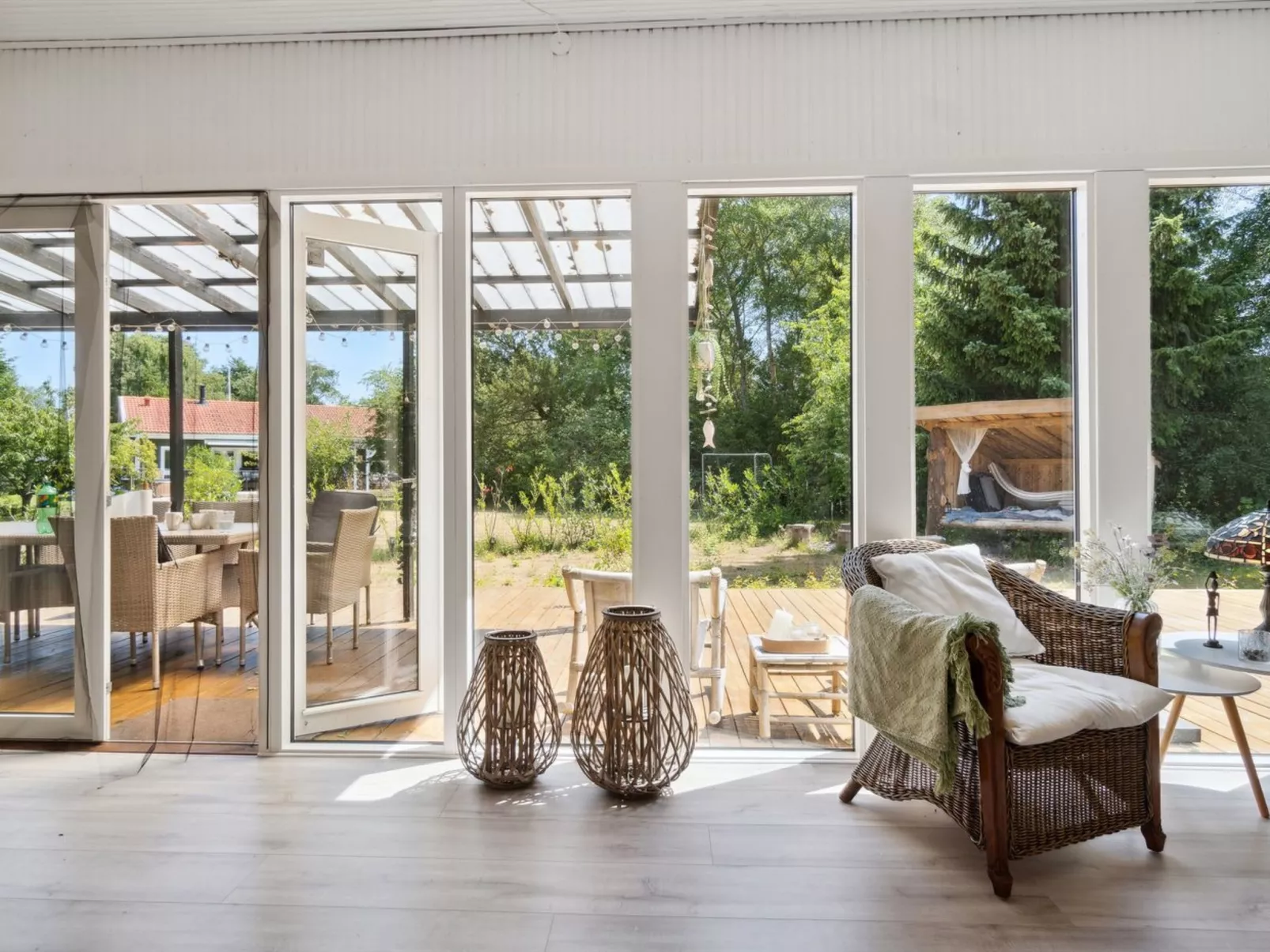 "Thorlak" - 860m from the sea-Inside