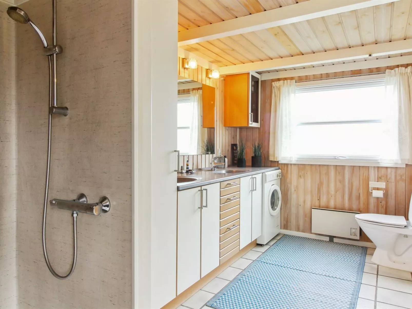 "Amelia" - 350m from the sea-Inside