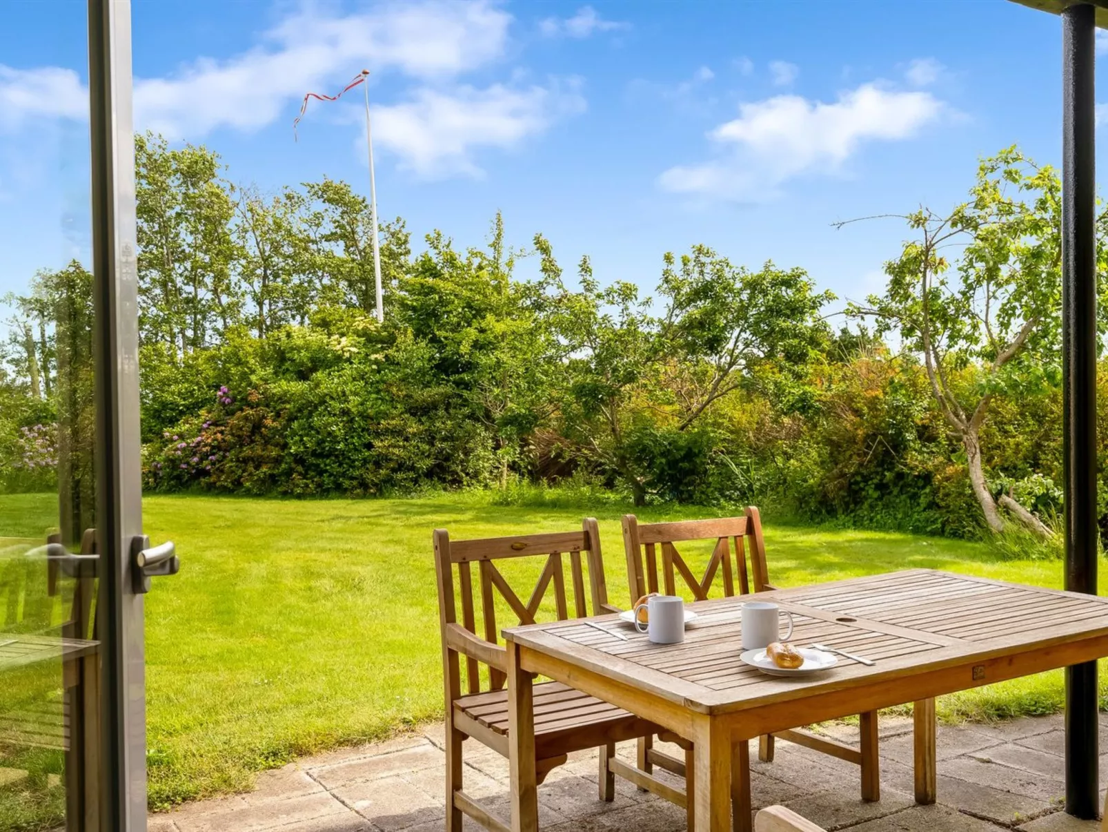 "Othinkarl" - 1km from the sea-Dehors