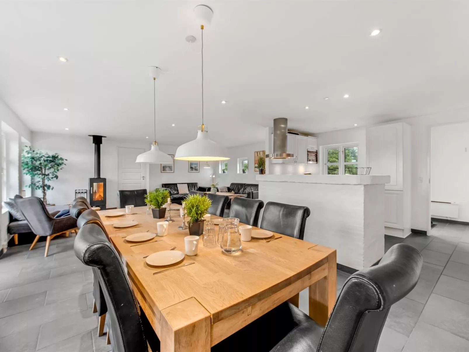 "Axeline" - 300m from the sea-Drinnen