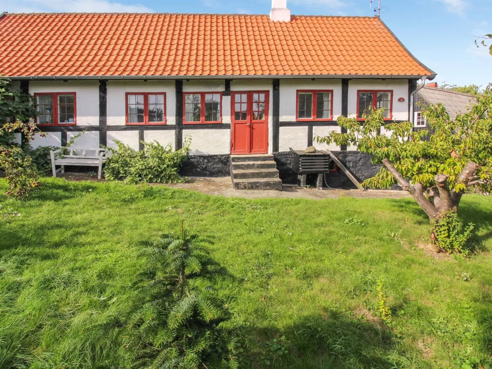 "Melusine" - 200m from the sea-Outside