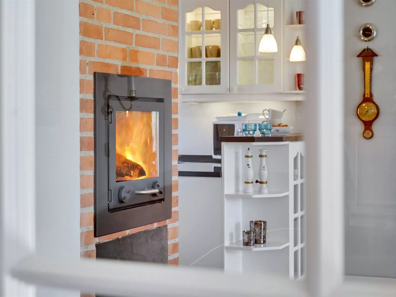 "Iarund" - 500m to the fjord-Inside