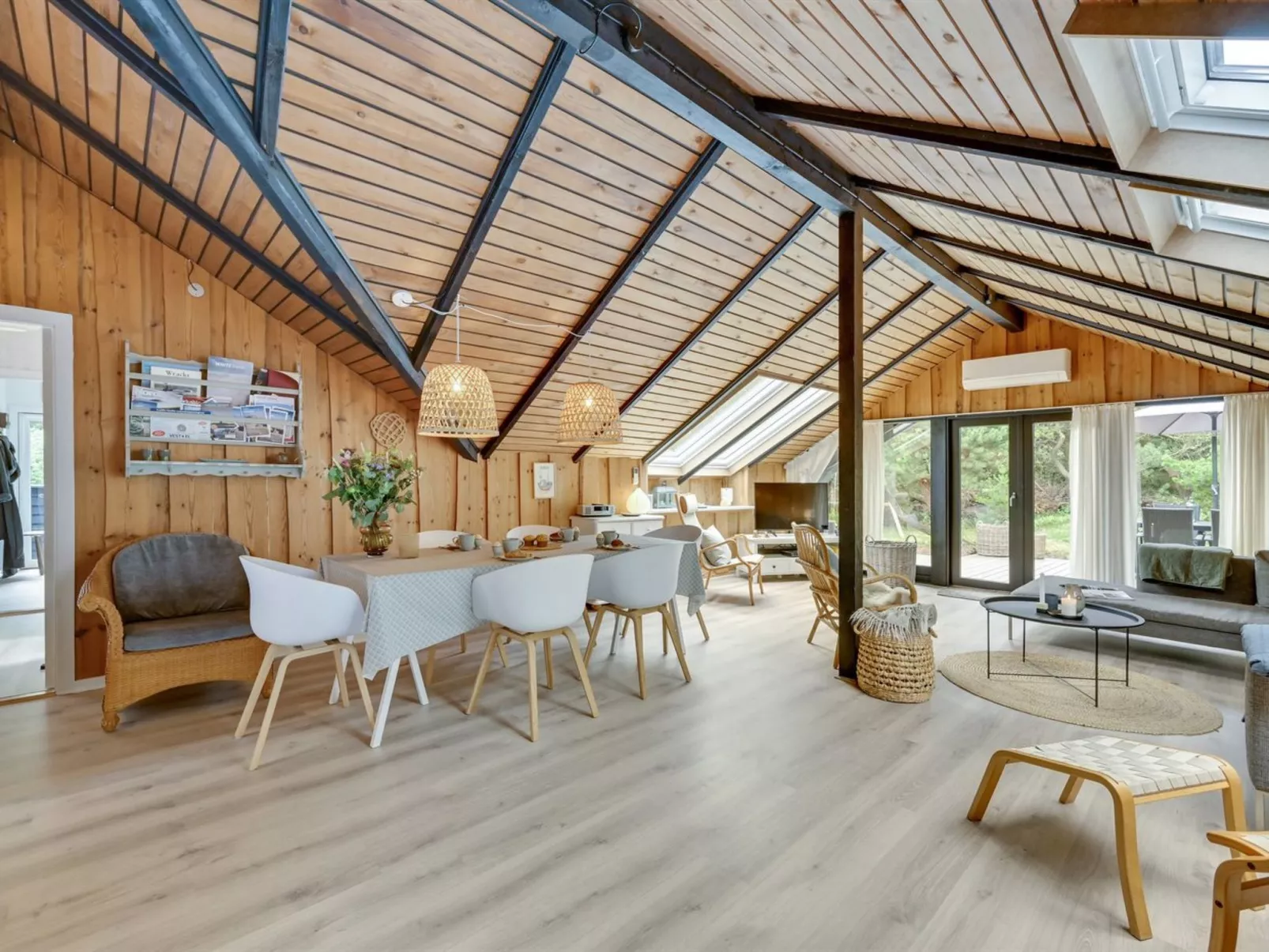 "Sidse" - 400m from the sea-Inside