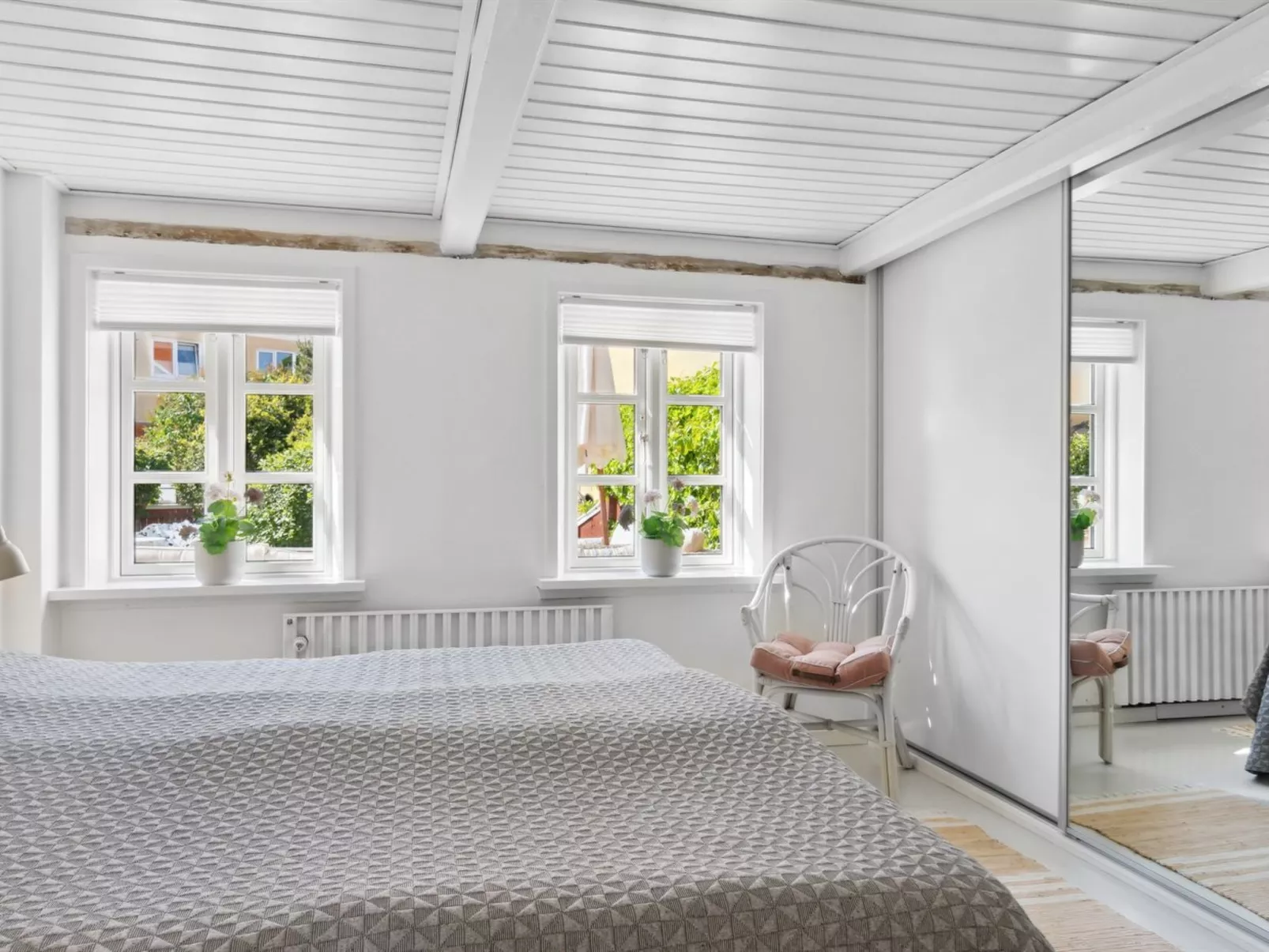 "Algeth" - 200m from the sea-Inside