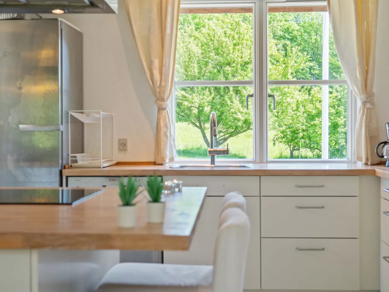 "Guthbrand" - 800m from the sea-Dedans