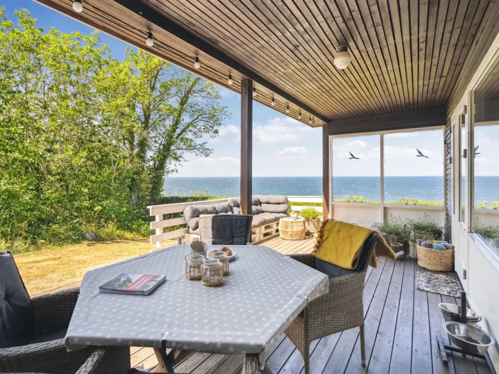 "Yasha" - 200m from the sea-Draußen