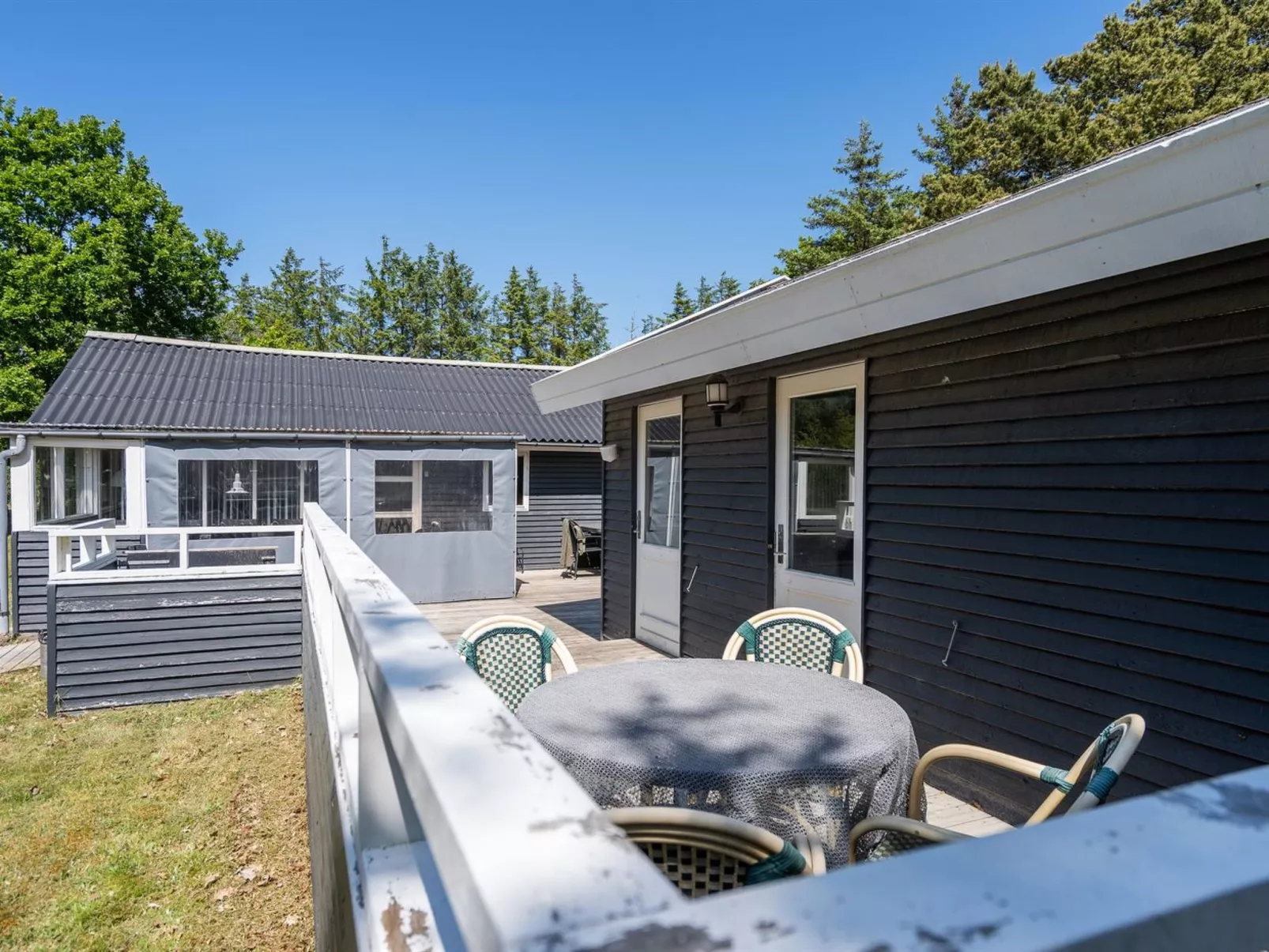 "Aneline" - 700m from the sea-Outside