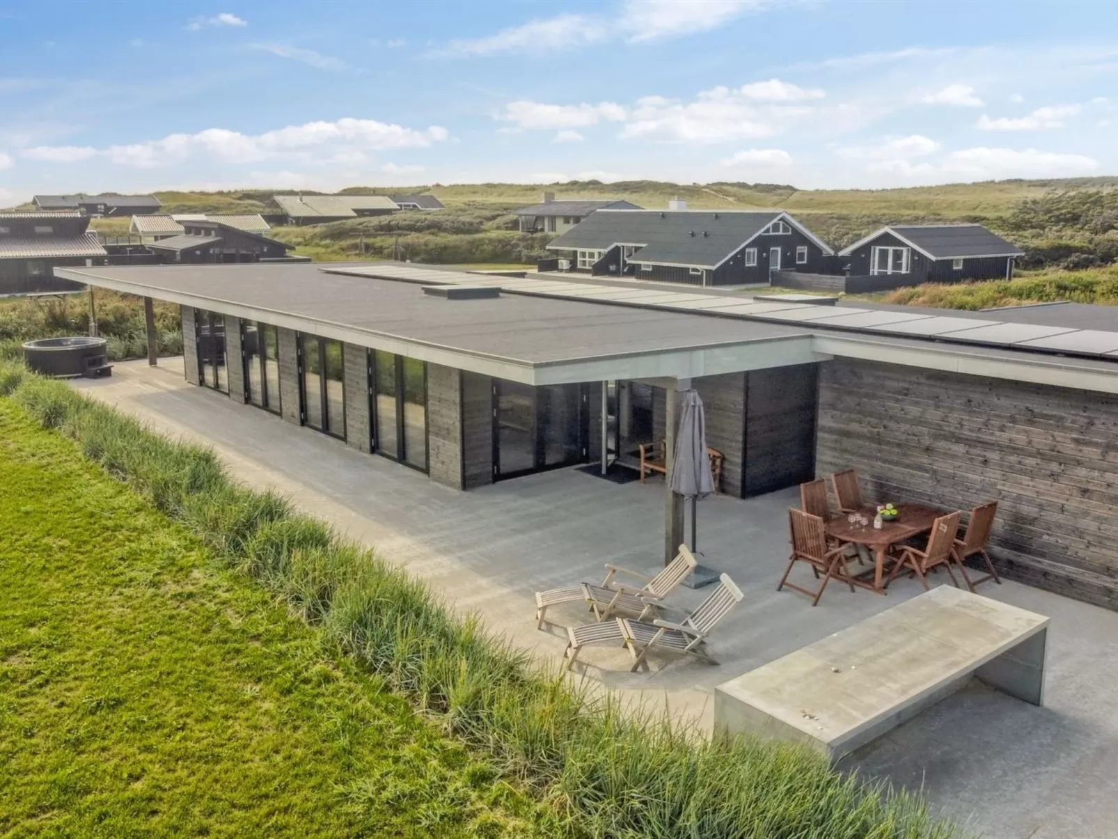 "Lima" - 200m from the sea-Draußen