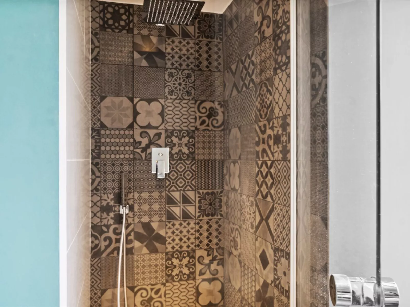 "Hughlek" - 1.5km from the sea-Inside