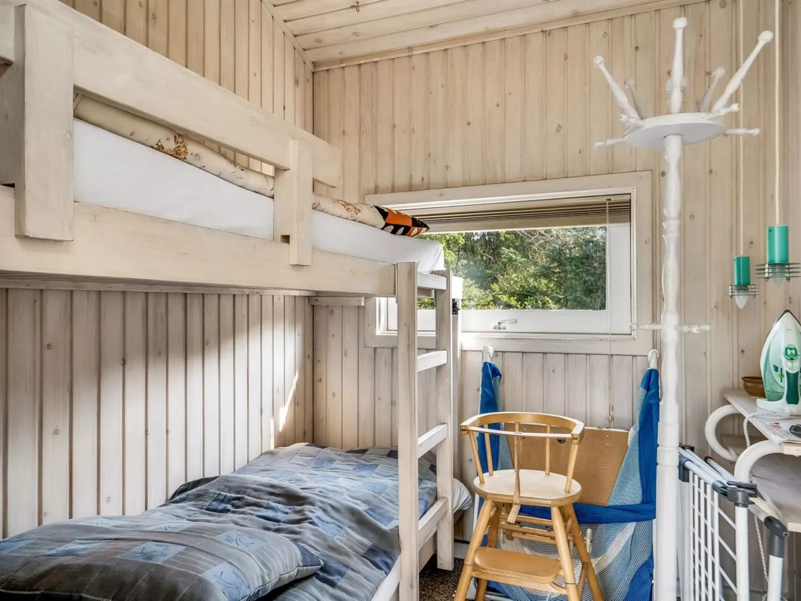 "Amai" - 100m from the sea-Dedans