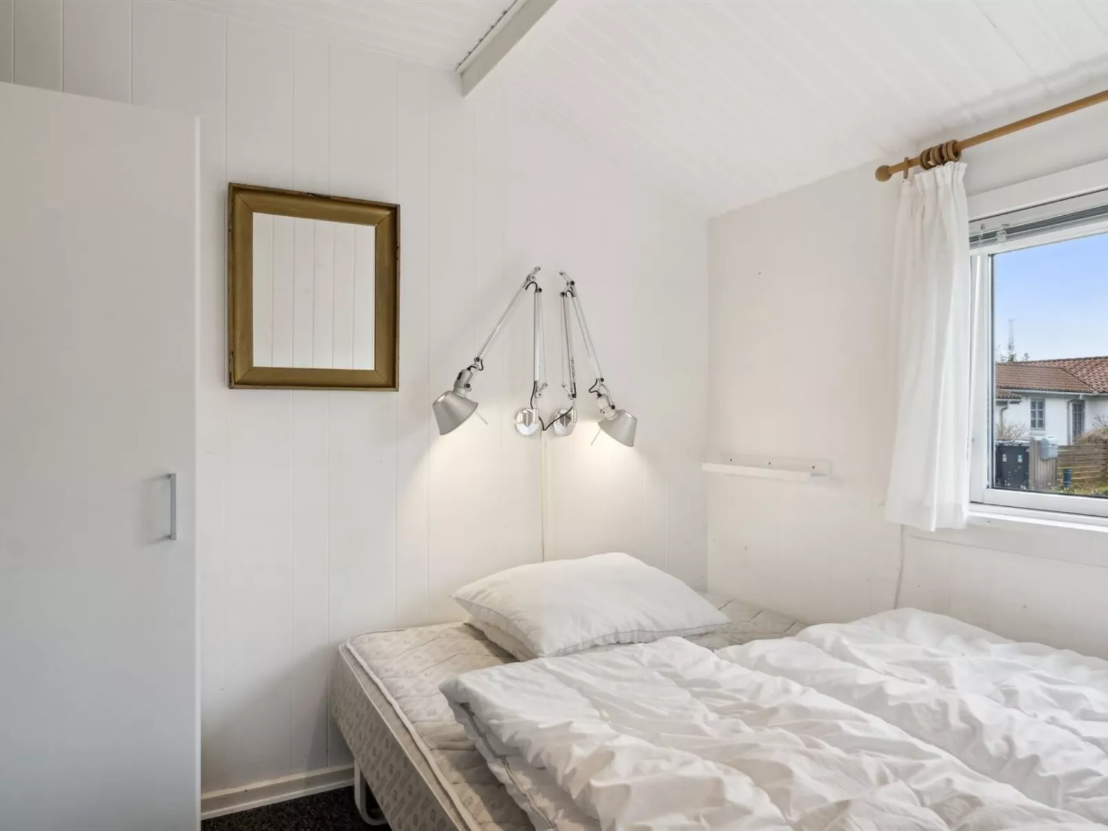 "Jukka" - 2km from the sea-Inside