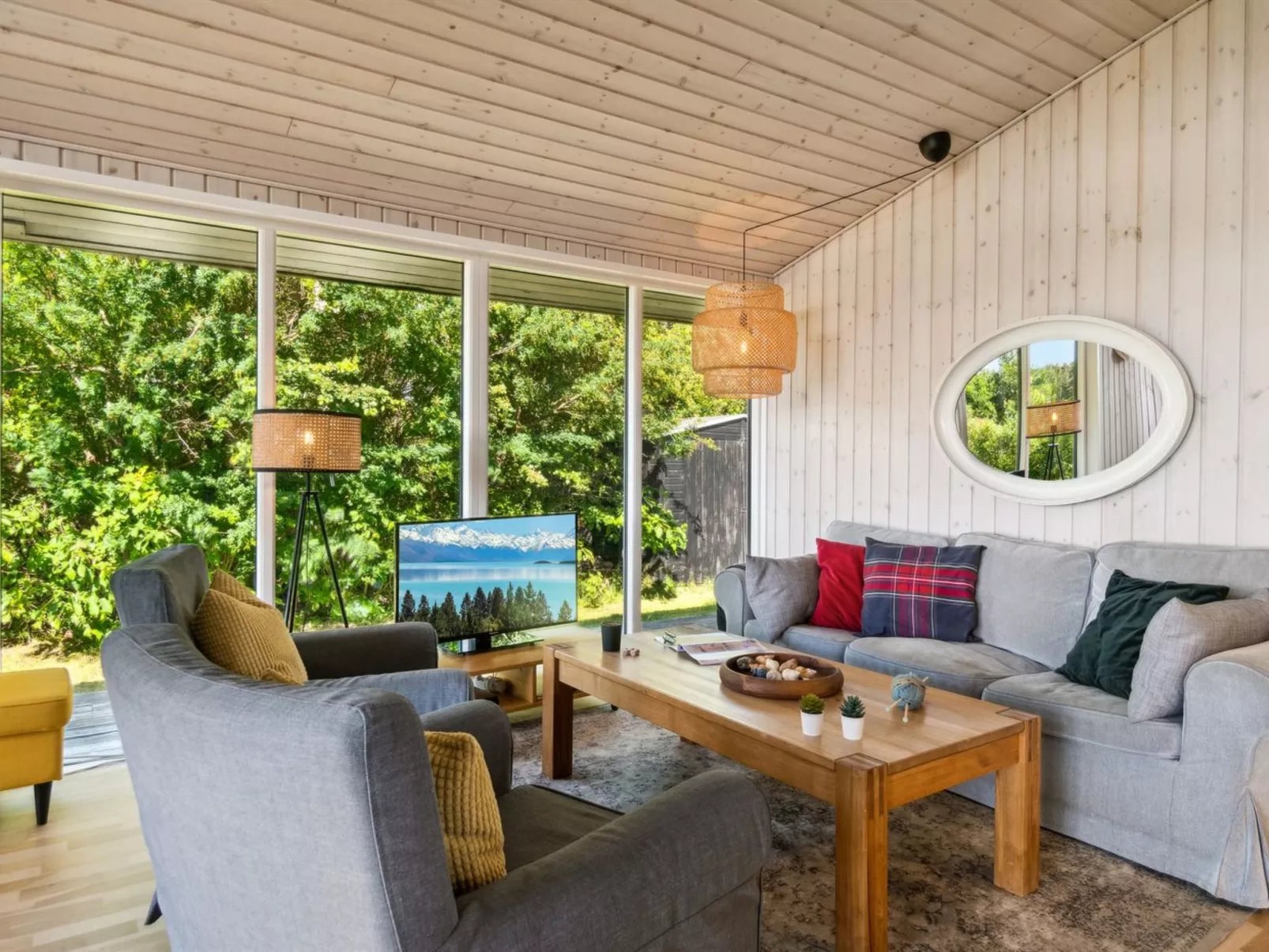 "Stygg" - 400m from the sea-Inside