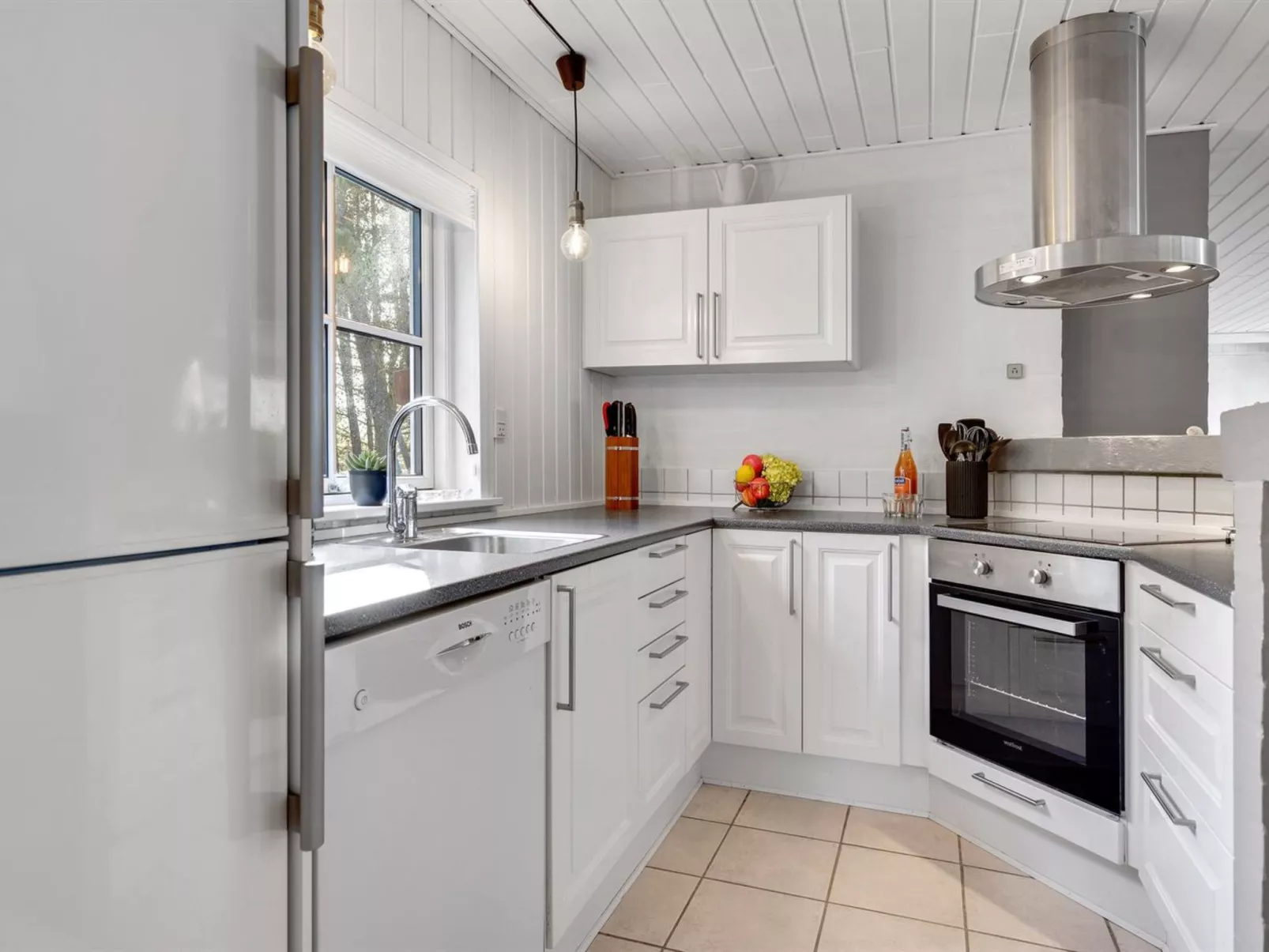 "Alwina" - 2.5km from the sea-Dedans