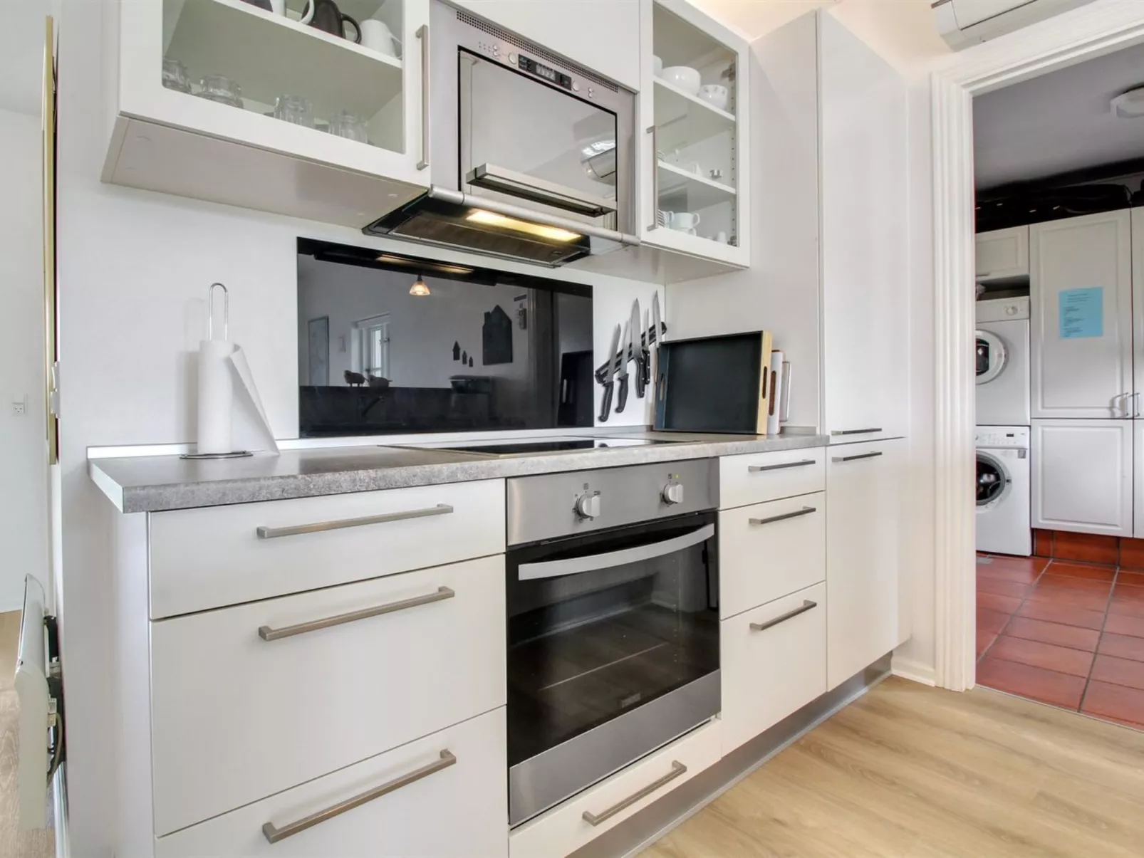 "Moa" - 800m from the sea-Drinnen