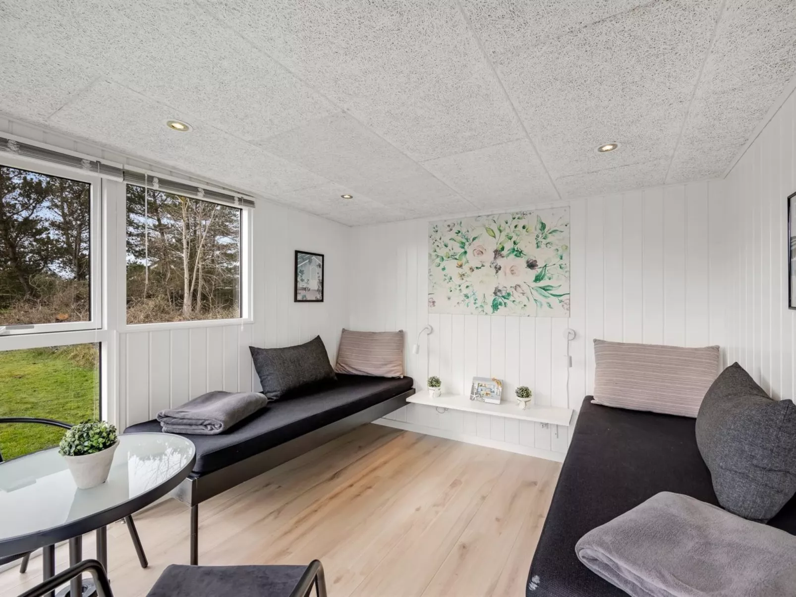 "Emilia" - 1.8km from the sea-Inside