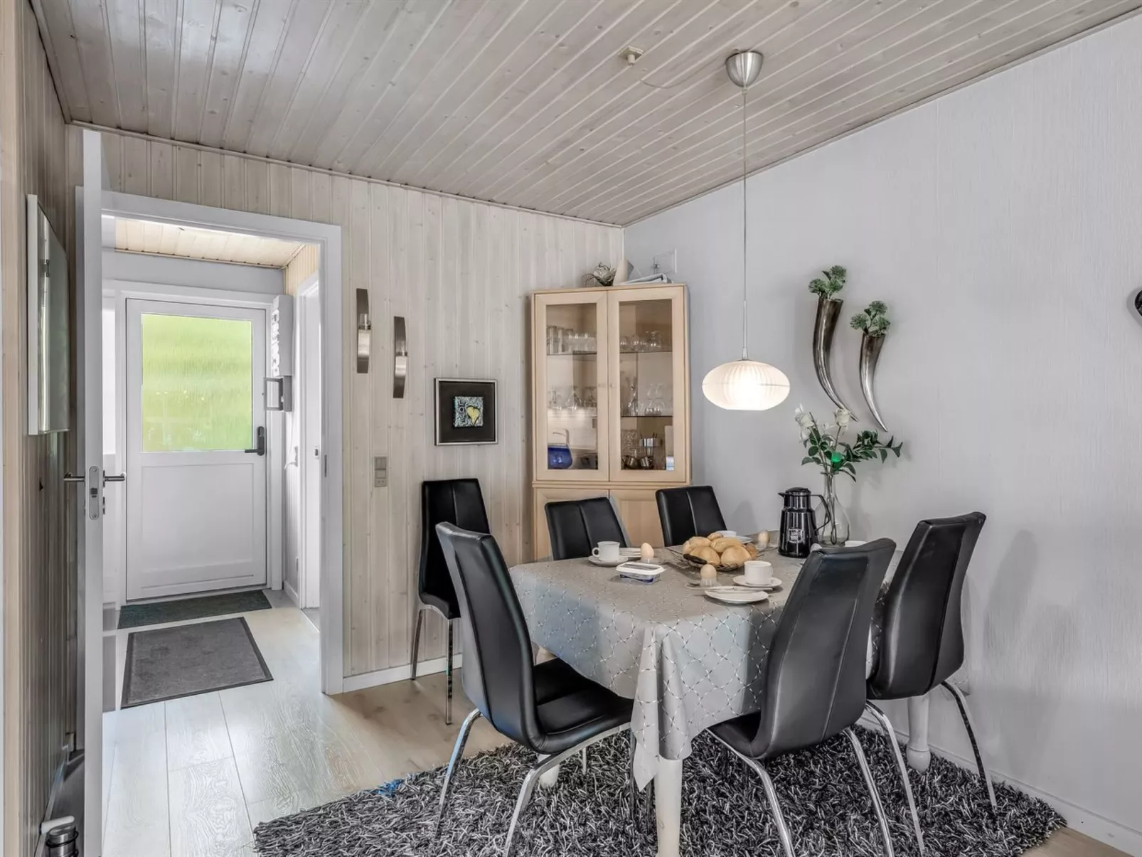 "Geert" - 900m from the sea-Inside