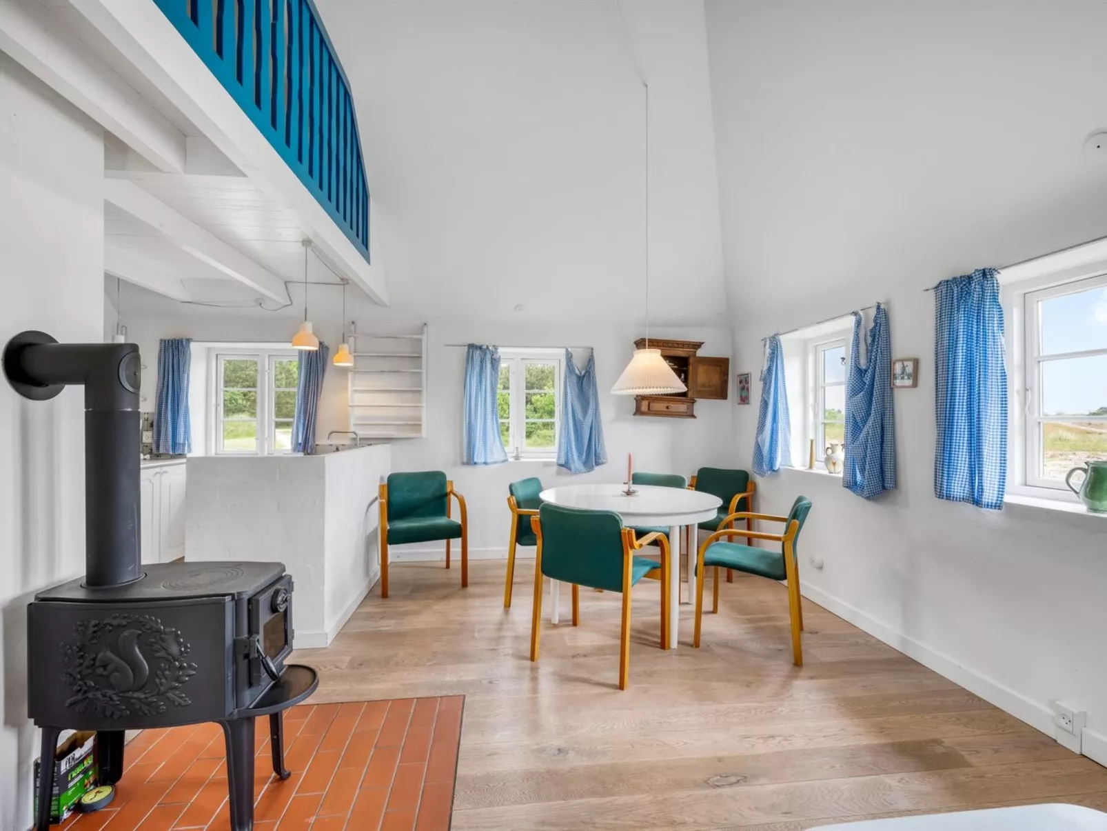 "Wandrath" - 2km from the sea-Drinnen