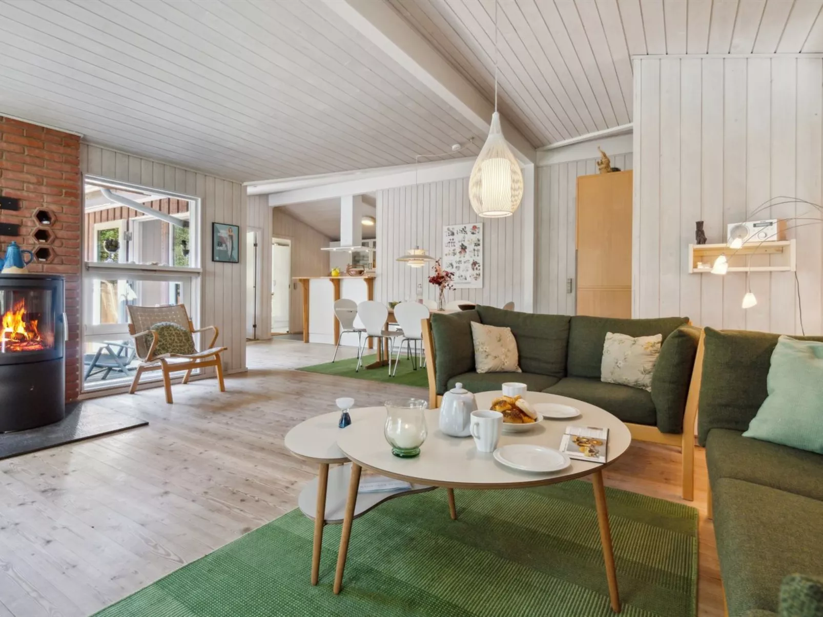 "Bothilda" - 950m from the sea-Dedans