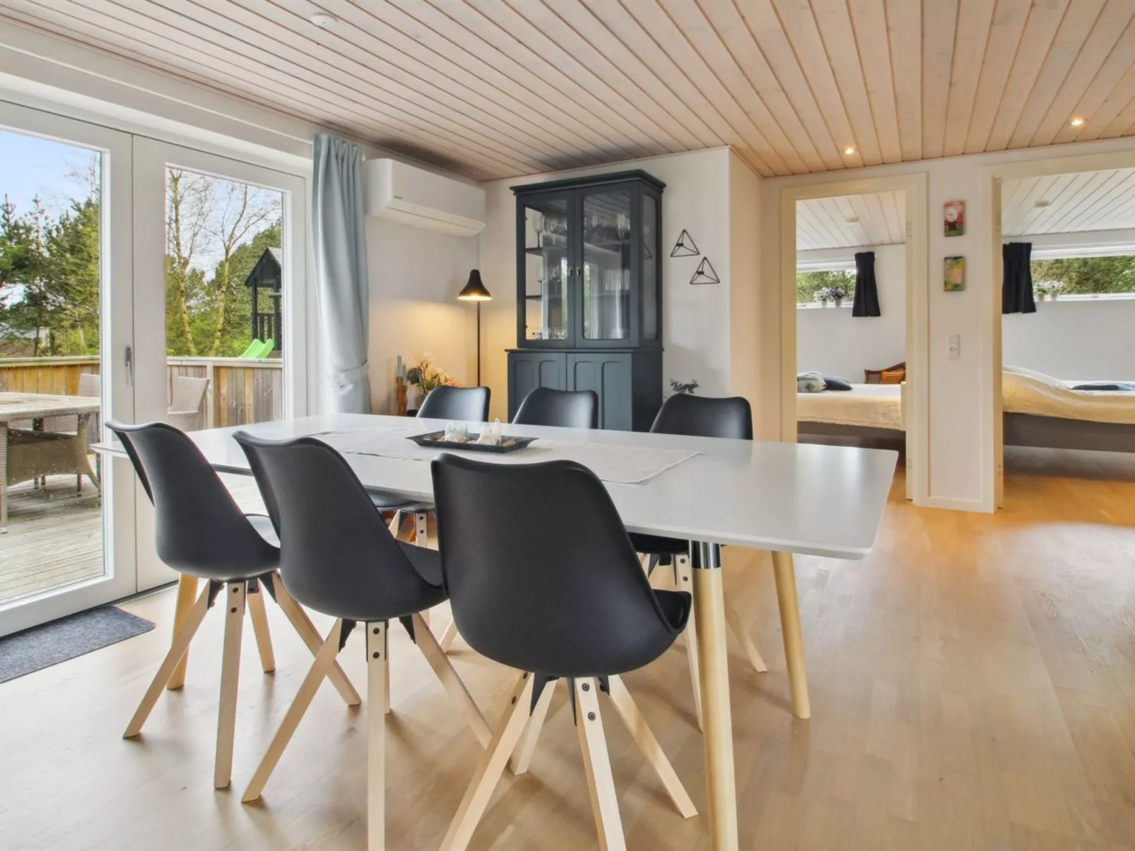 "Golubinka" - 2.5km from the sea-Inside