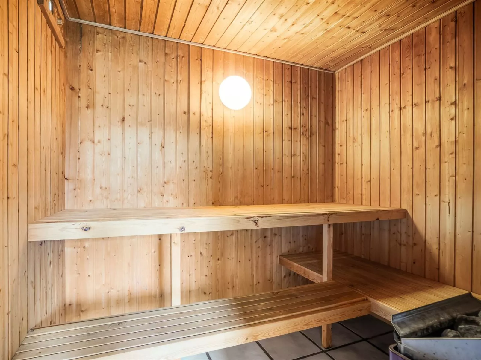 "Annlisa" - 1km from the sea-Inside