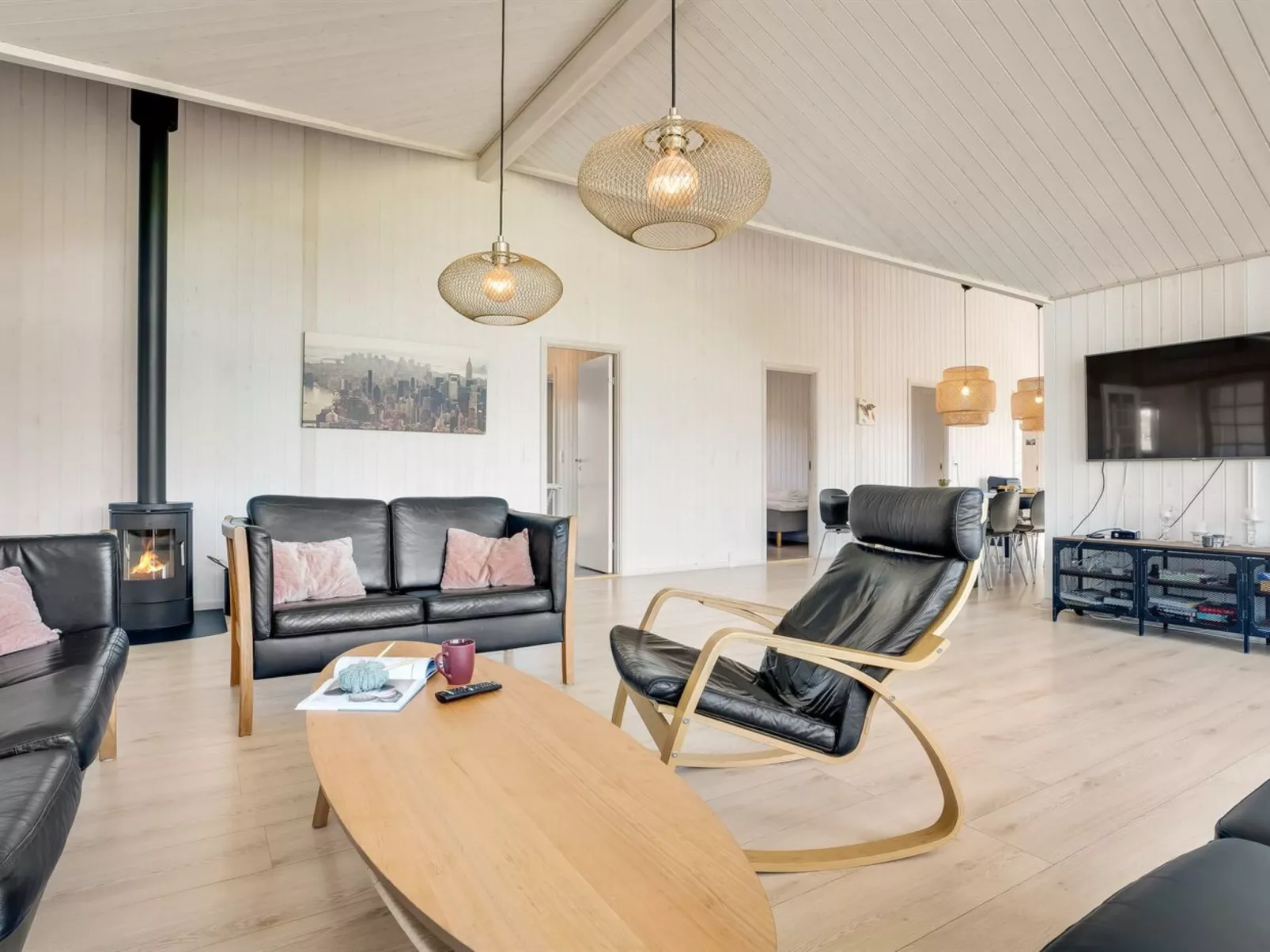 "Kiersten" - 800m from the sea-Inside