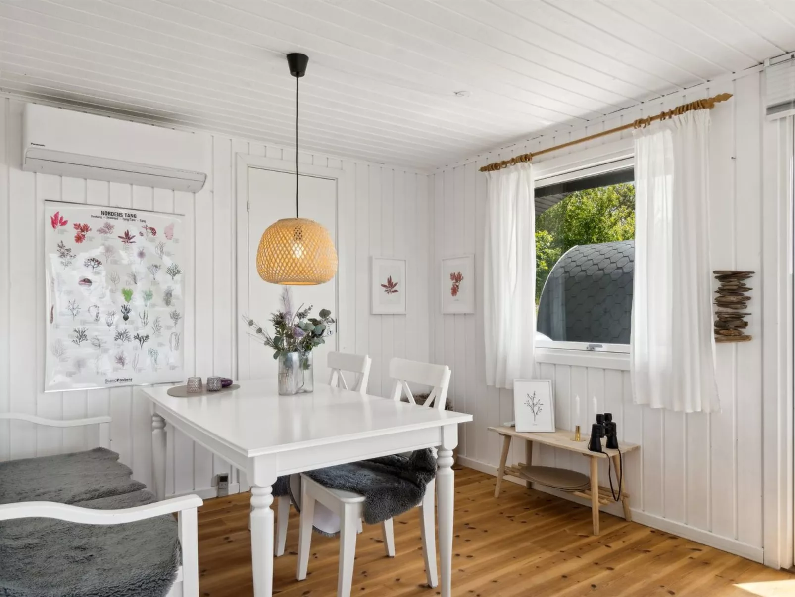 "Gærmund" - 700m from the sea-Drinnen