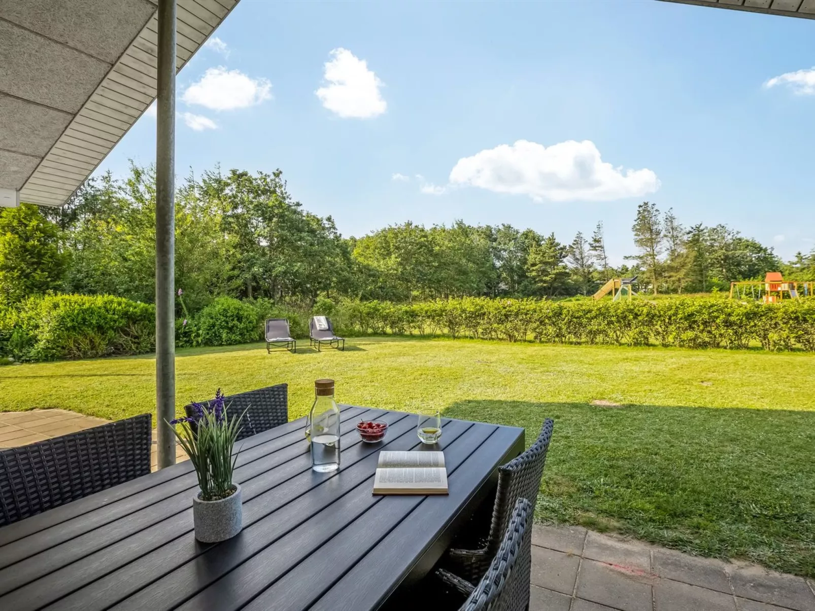 "Tjorven" - 250m to the fjord-Draußen