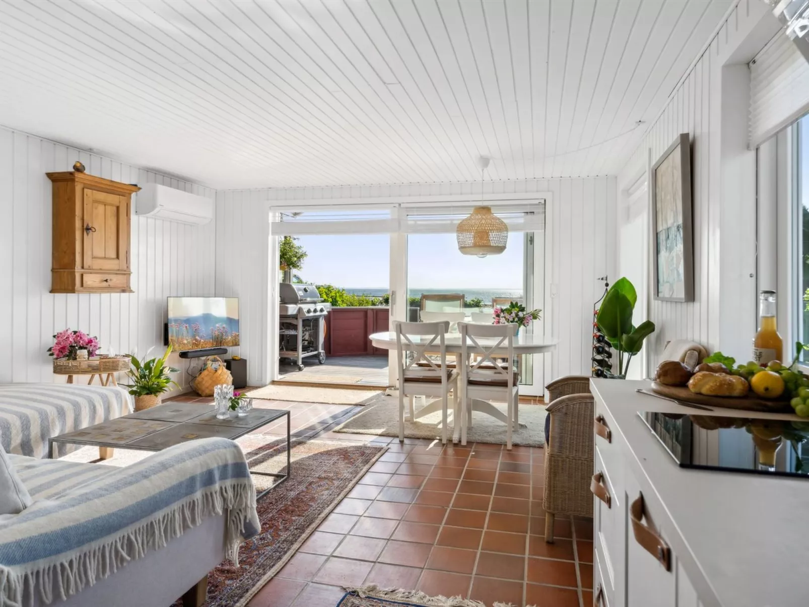 "Anselmi" - 25m from the sea-Inside