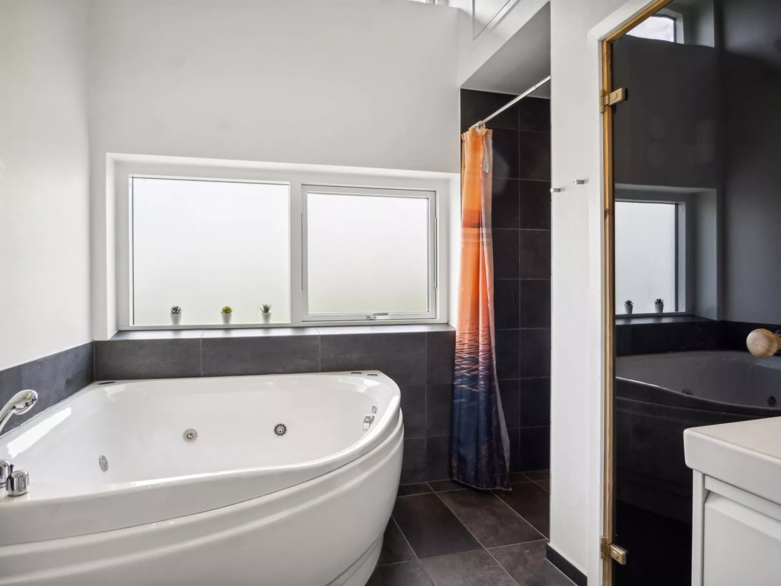 "Gloria" - 500m from the sea-Inside